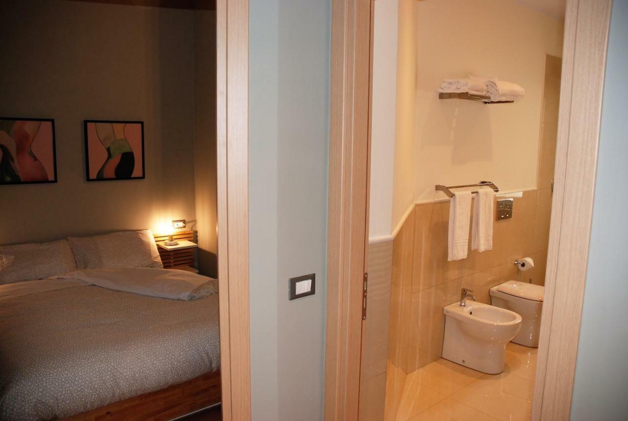 Cinque Terre The Square Apt - Two Bathrooms La Spezia Bagian luar foto